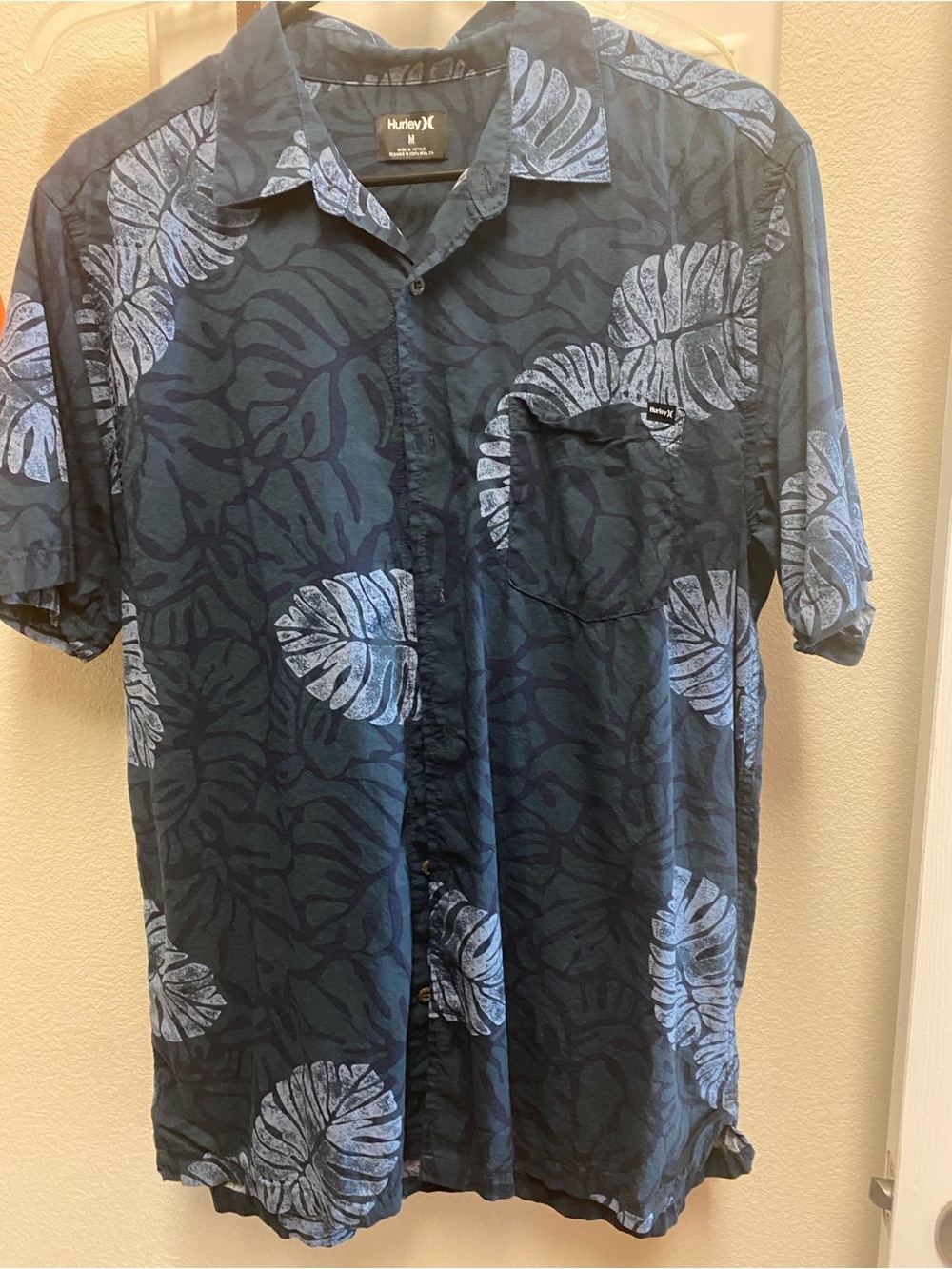 Hurley Navy and Light Blue Tropical Button-Up Shirt